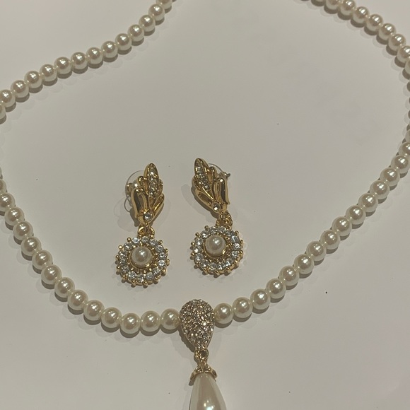 BEAUTIFUL VINTAGE VENDOME/Coro SET - Picture 4 of 6